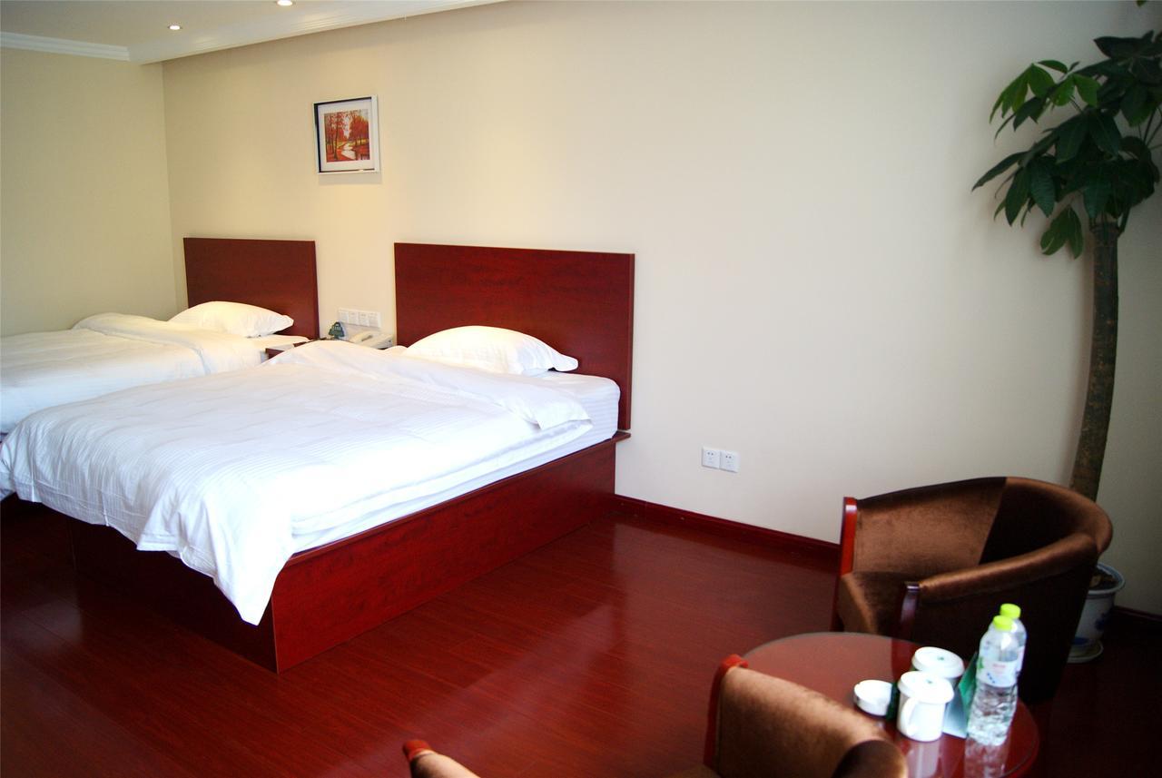Greentree Inn Bole Wanxianghui Express Hotel Exterior foto